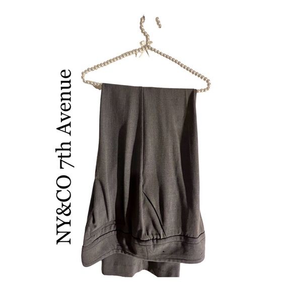 NY&Co 7th Ave Plaid Flare Leg Pants - Size 12- Tall-Gently Worn OFFERS WELCOME‼️ - Picture 5 of 8